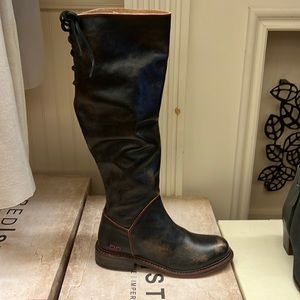 BEDSTU Manchester boot in Black Hand Wash